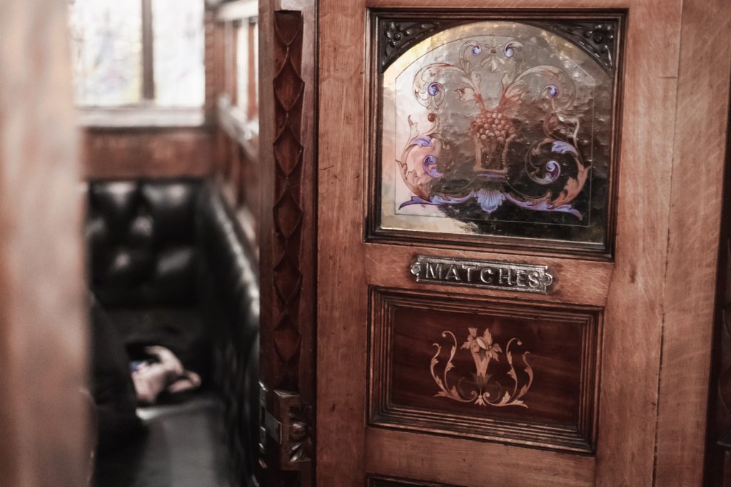 Meilleurs pubs de Belfast | The Crown